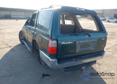 1999 Toyota 4Runner Sr5 V6 z USA, uszkodzony, nr VIN JT3GN86R8X0131986